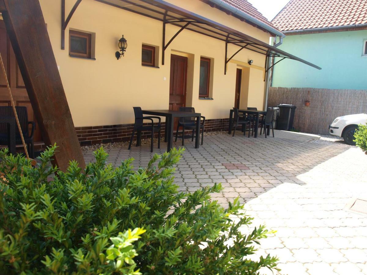 Veľký Meder Apartmany Judita Kissova מראה חיצוני תמונה